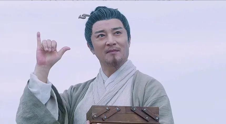 "大侠专业户"何中华:出道36年零绯闻,54岁气质依旧让人羡慕