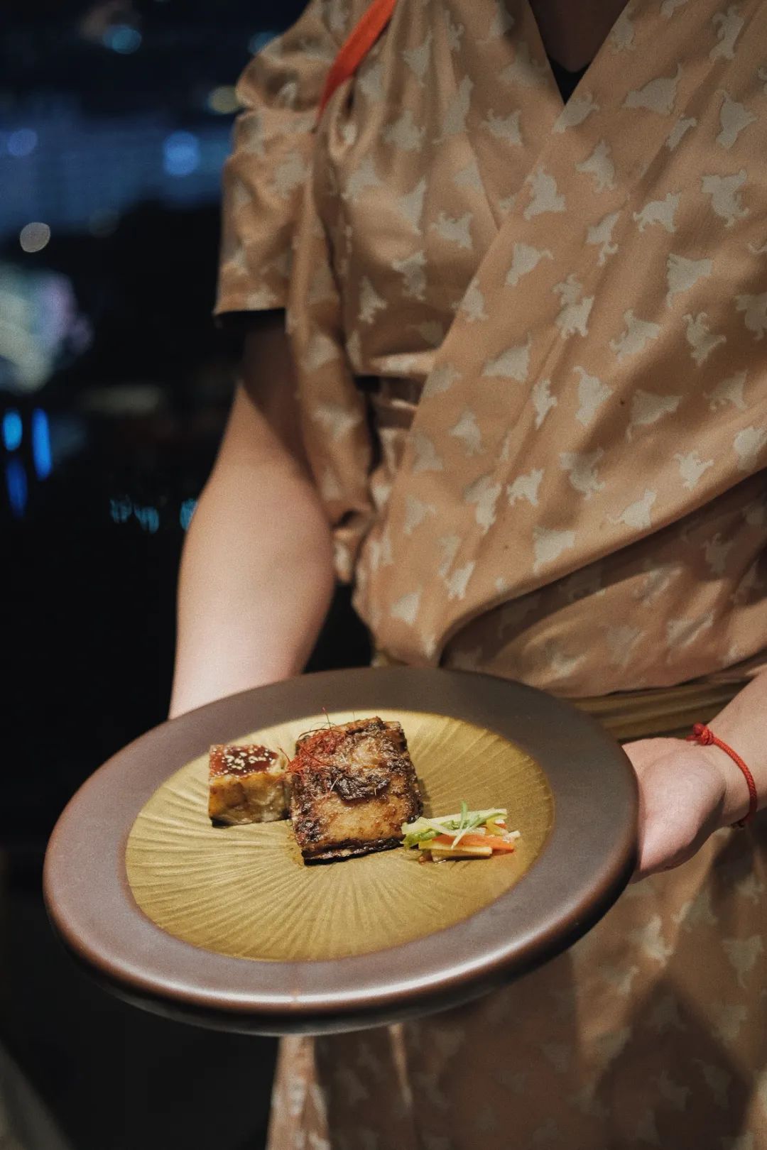 暴吃杭州13家高端餐厅，这份美食地图都是体重换的