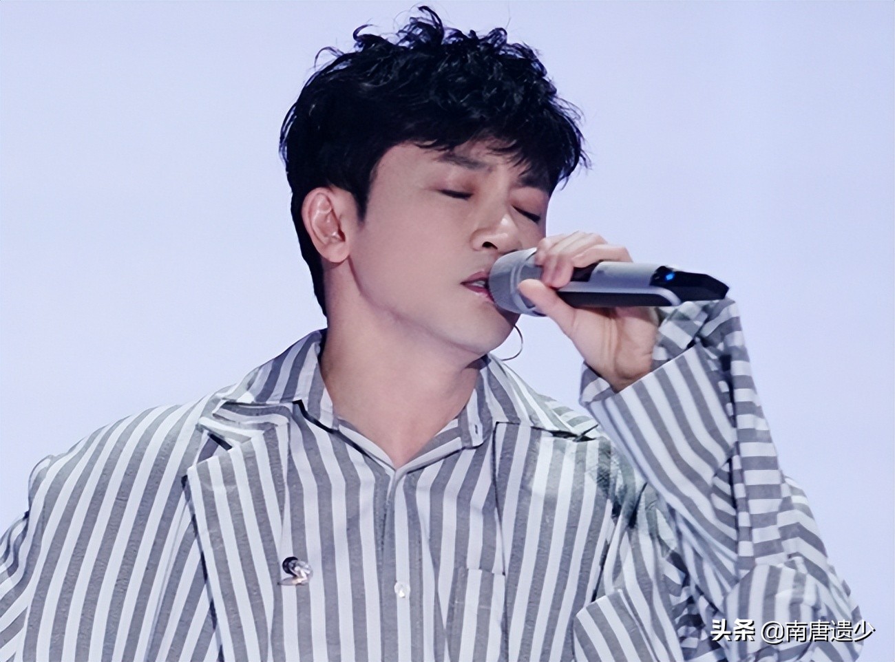 《哥哥2》阵容遭吐槽，内地男艺人炮灰多，老成员“回锅”是败笔