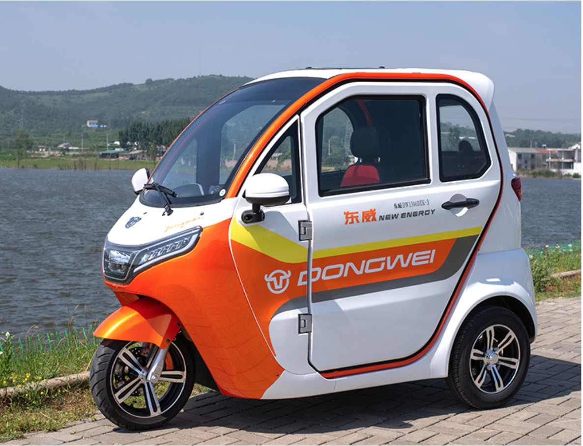 三轮电动车价格(2款全封闭式三轮车) - 价格百科