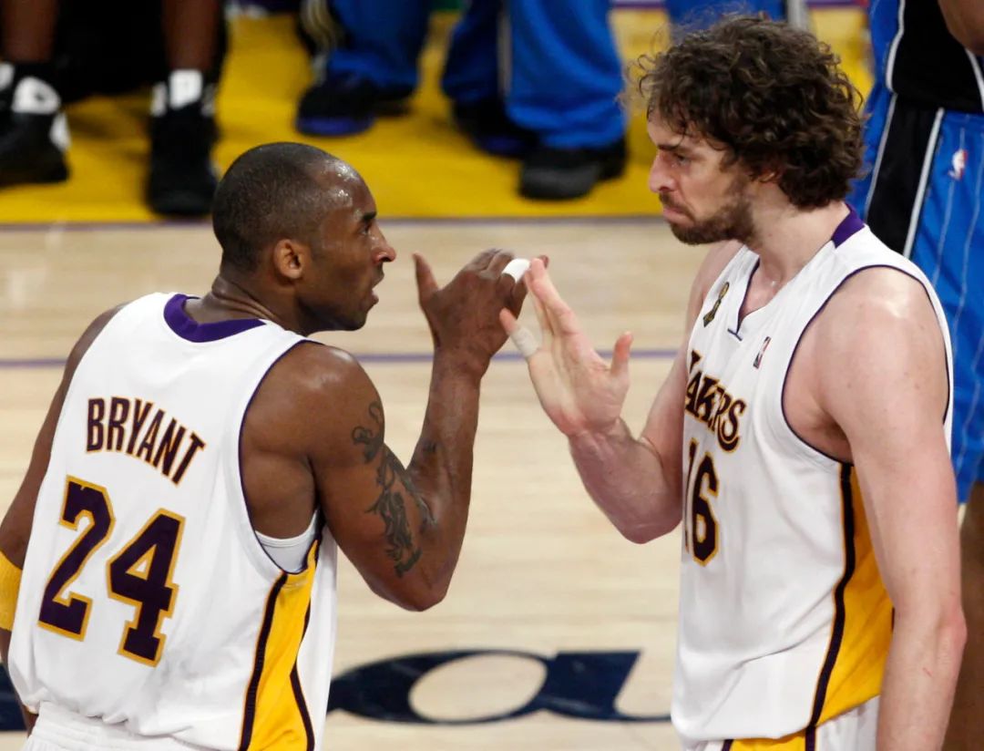 nba16号球星有哪些（终于等到这一天！湖人宣布，退役16号球衣）-趣拿体育