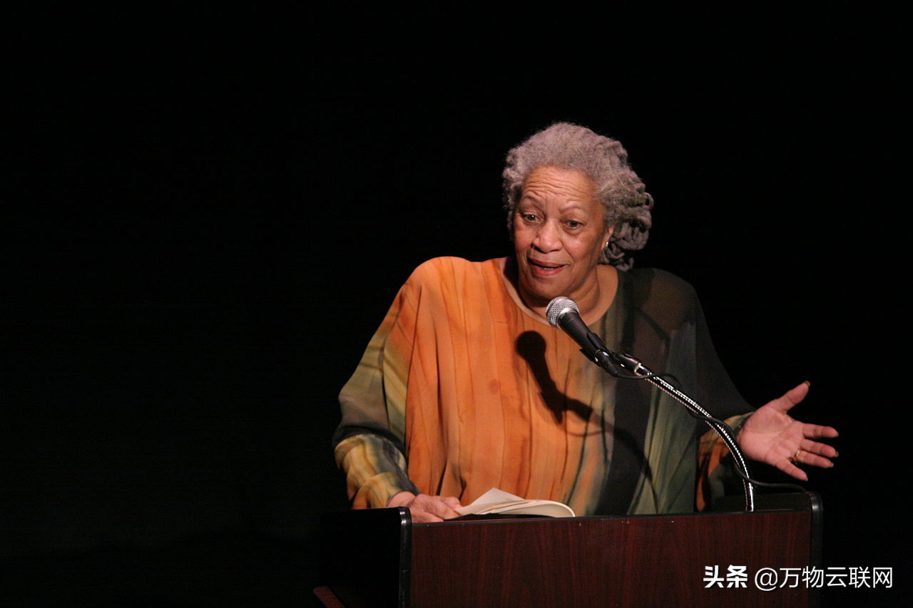 波泽玛．圣约翰：不要浪费时间抱怨现状，你有能力改变一切