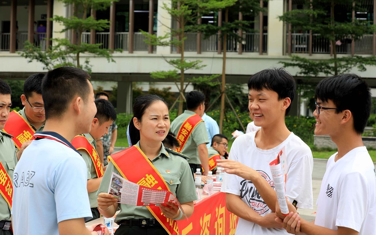 2022年上半年征兵报名全面开启，选择什么“军兵种”都一样