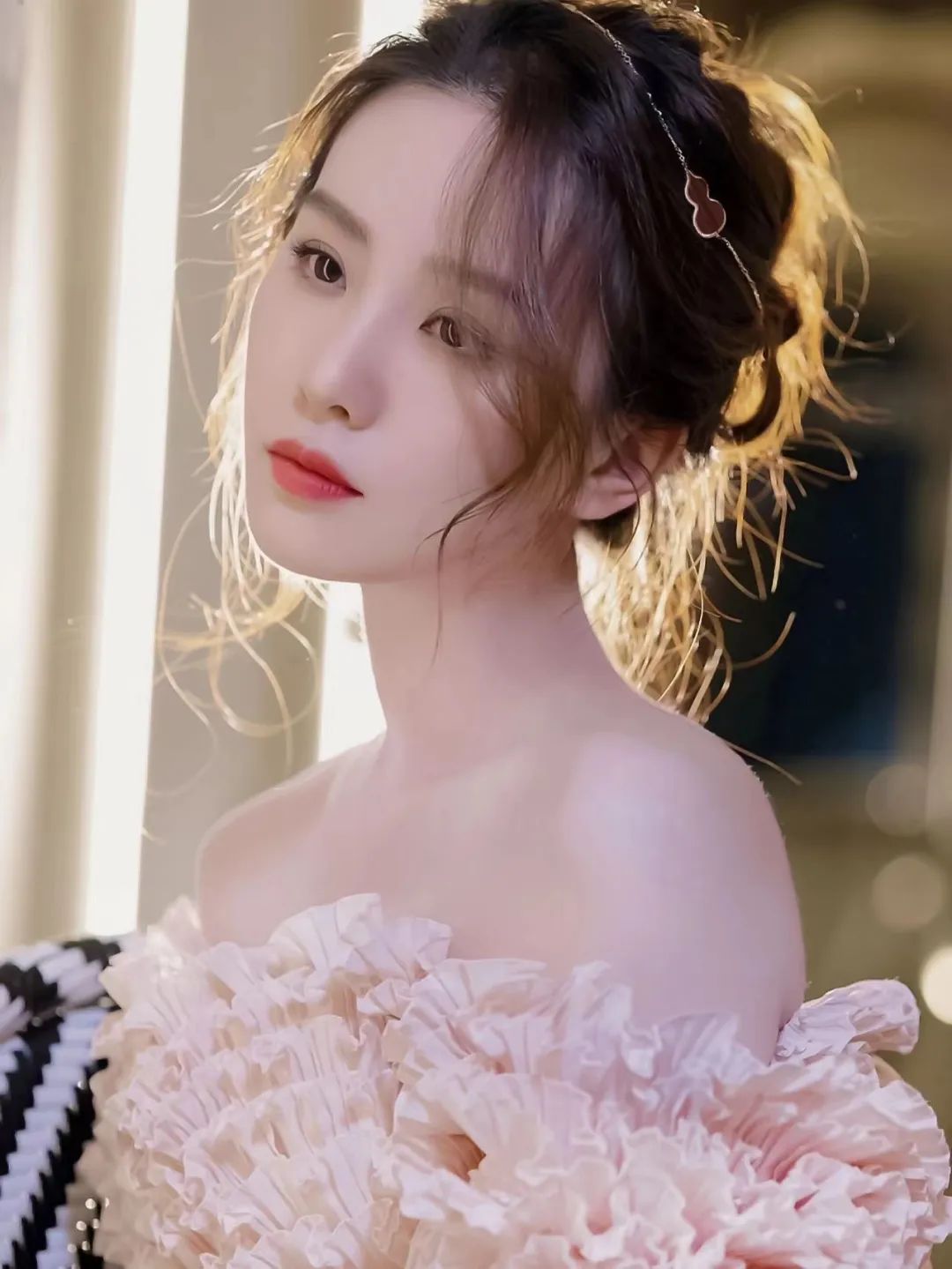 “古偶天花板”《梦华录》翻车了，怎么把刘亦菲的仙气P成凡人？