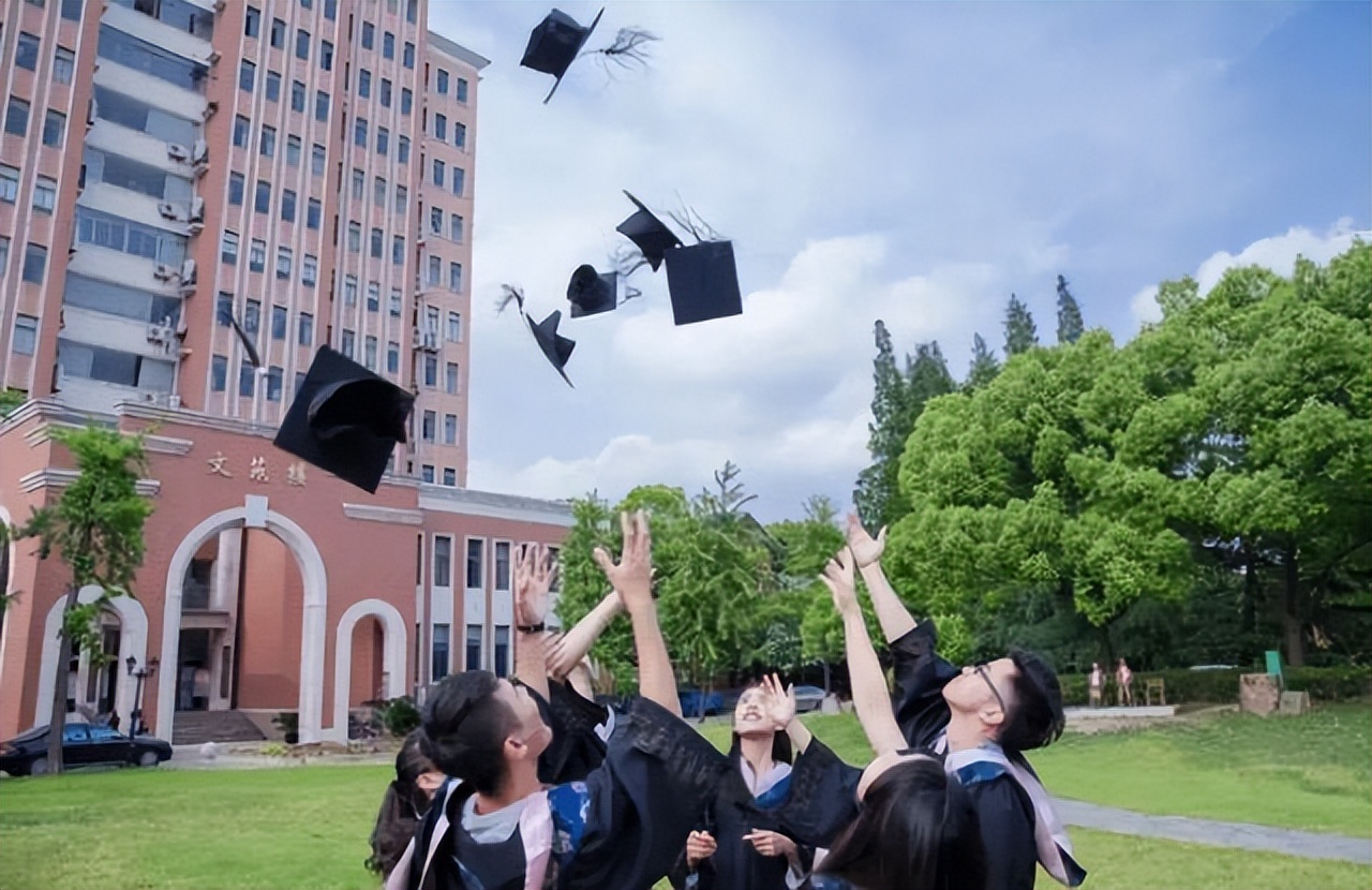 毕业多年才明白，在省内上大学和去省外上大学，区别原来这么大