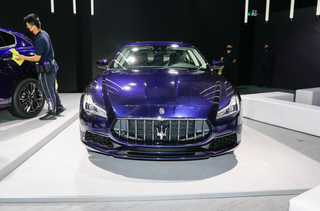 0t v6引擎,实拍解析玛莎拉蒂总裁