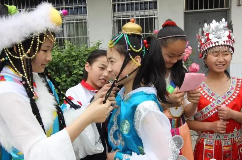 别再说艺考是“高考捷径”啦，高中这4大升学政策，家长需知晓