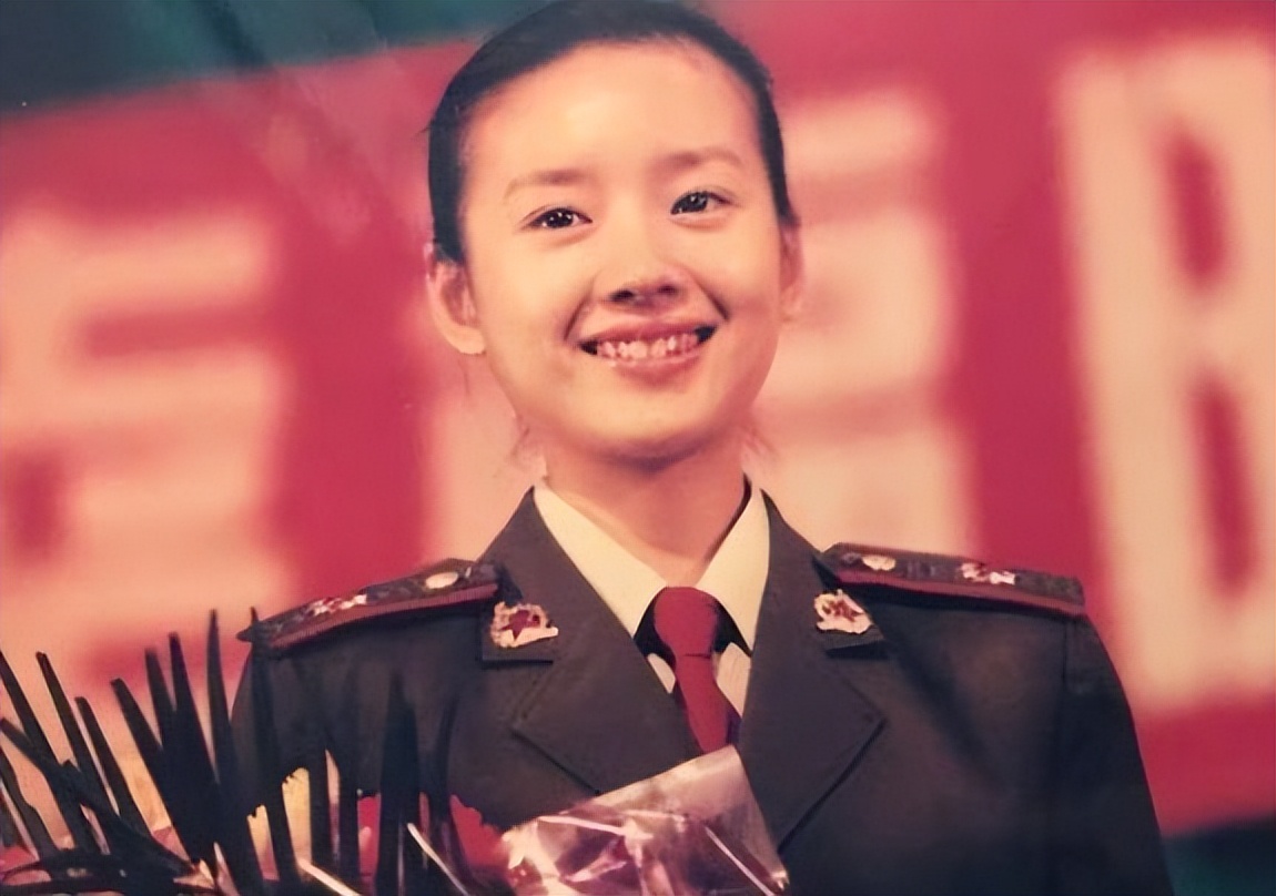 同为军艺出身，这12个女星命运不同：有人视后大满贯，有人被唾弃