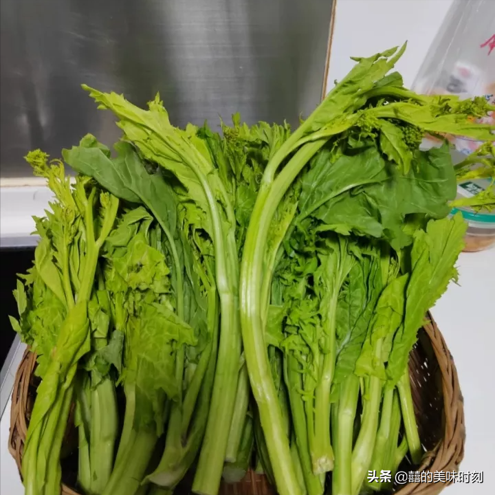 四川的冲菜是用什么菜做的（教你做出好吃美味的冲菜）