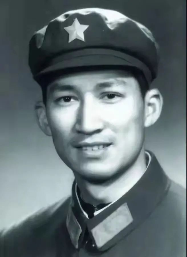 李春平美国老太到底是谁帅哥李春平为了出国41岁娶79岁美国富婆后来