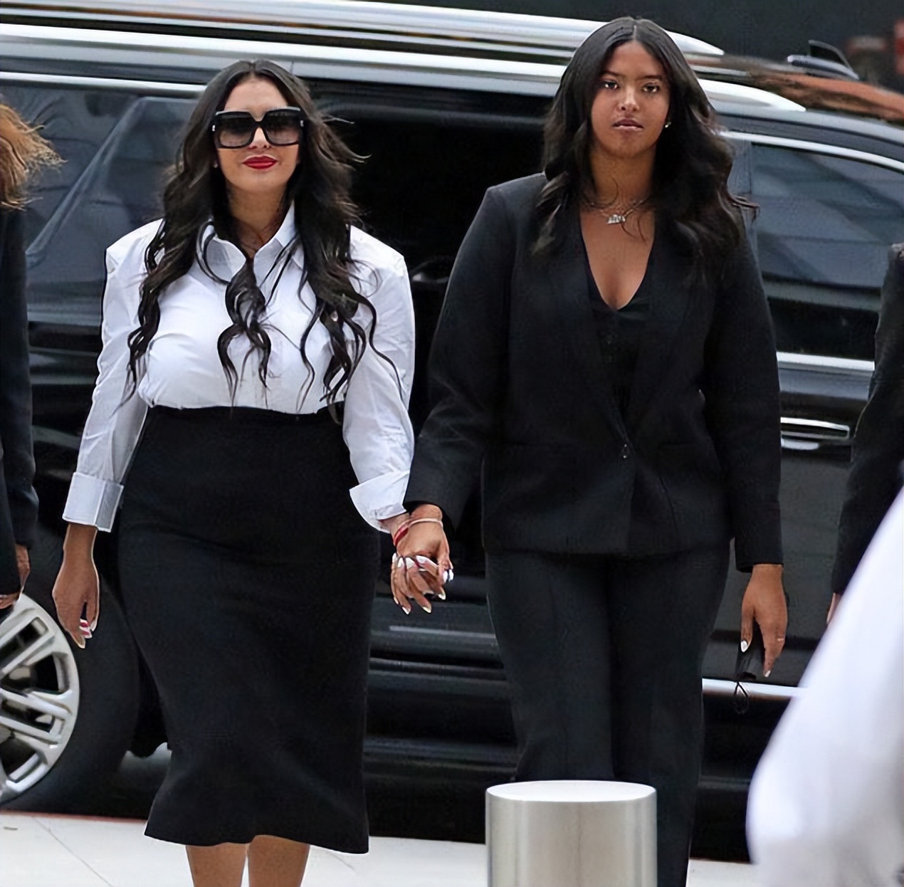 谁是马克加索尔的姐姐（还记得科比的遗孀瓦妮莎吗？胜诉不屑要赔偿？）