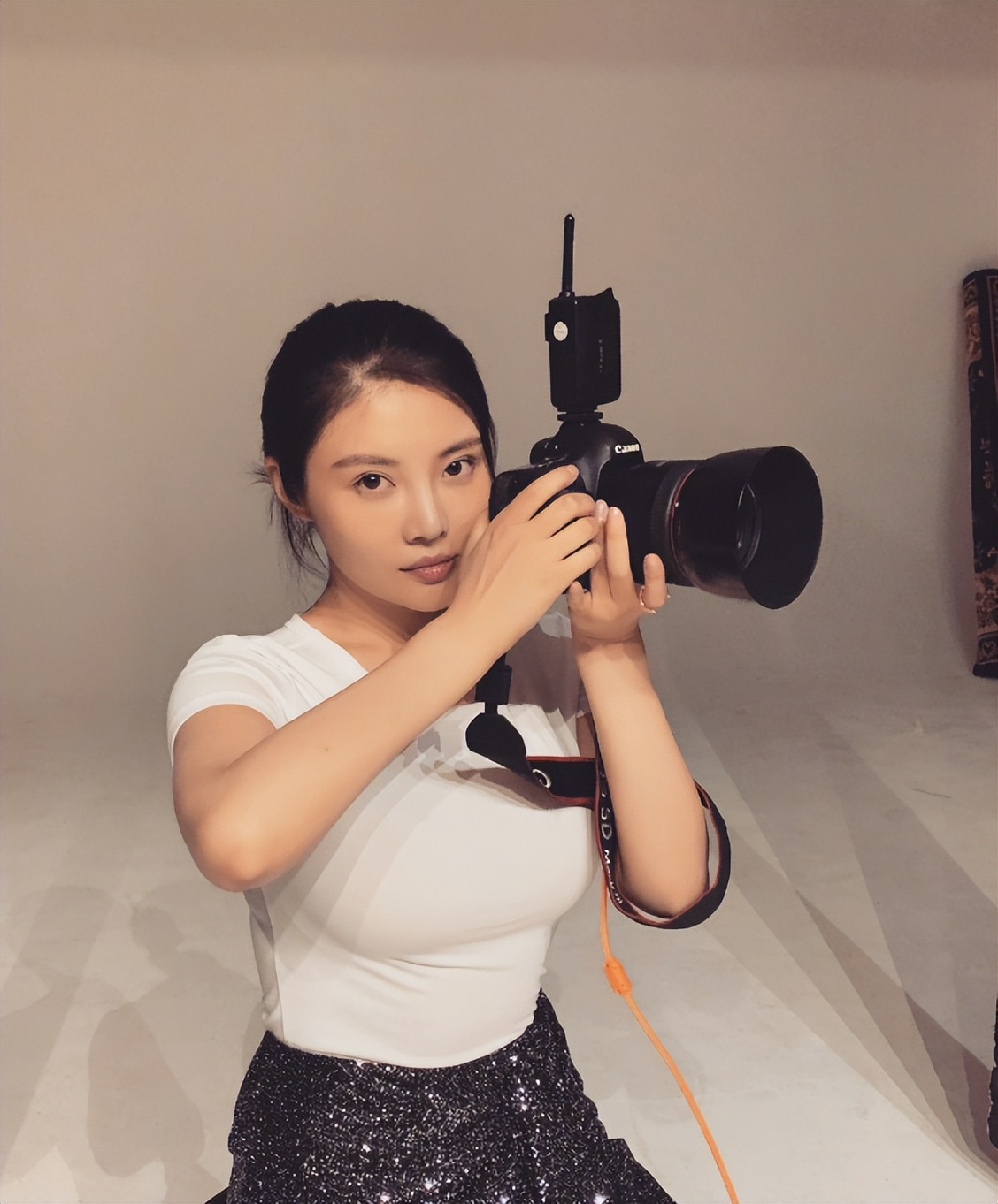 同为军艺出身，这12个女星命运不同：有人视后大满贯，有人被唾弃