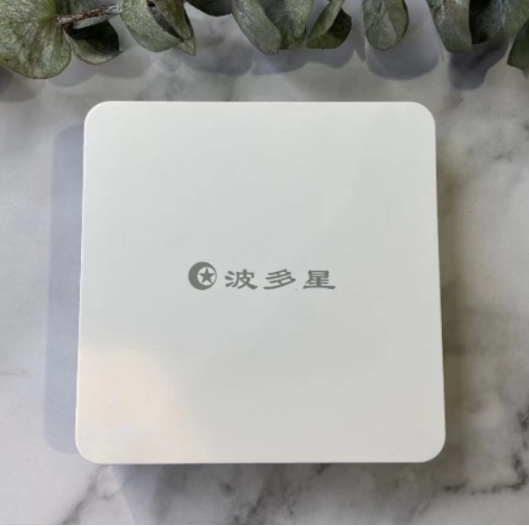 電視上的足球直播手機上哪里看（大火的看直播的網(wǎng)絡(luò)電視盒子，即可以看電視劇又能夠看直播）