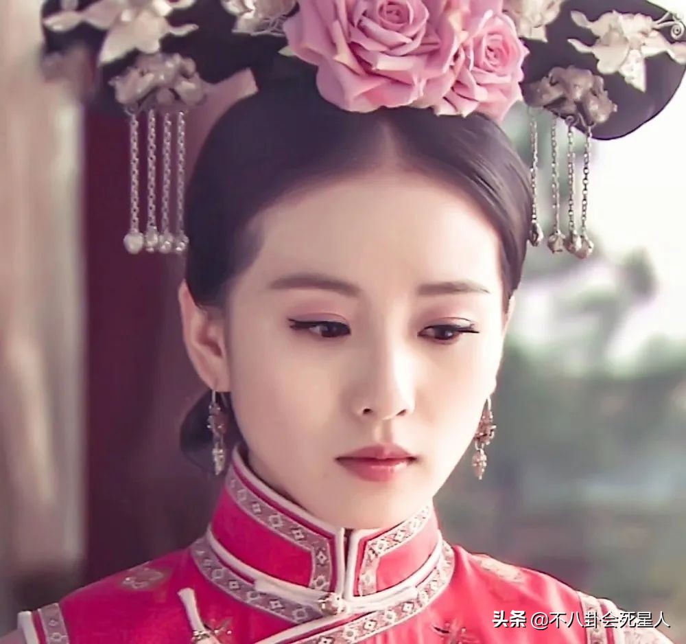 长相不算一眼惊艳，但却格外耐看，这7位女星戳中了大家的审美