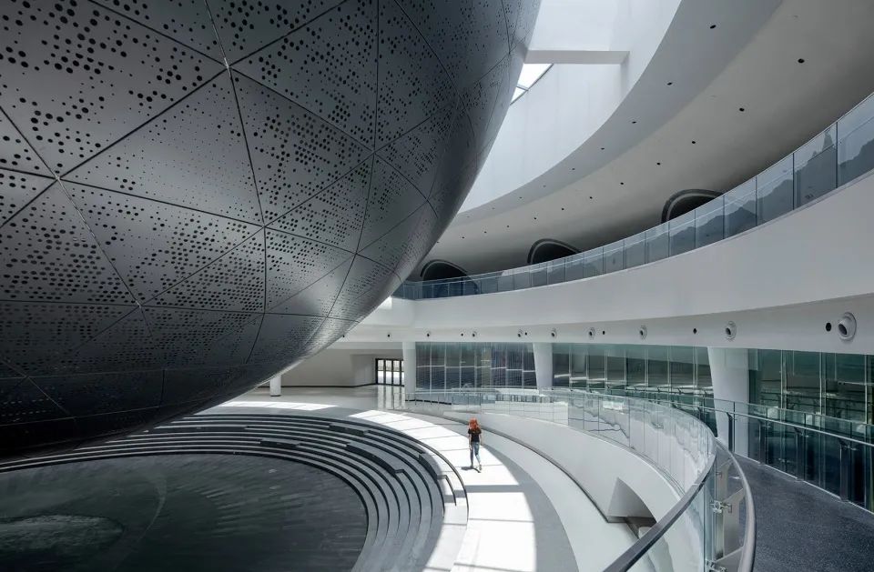 【乐游】2021年度最惊艳的10大中国建筑公布，其中在沪的四个你知道吗？