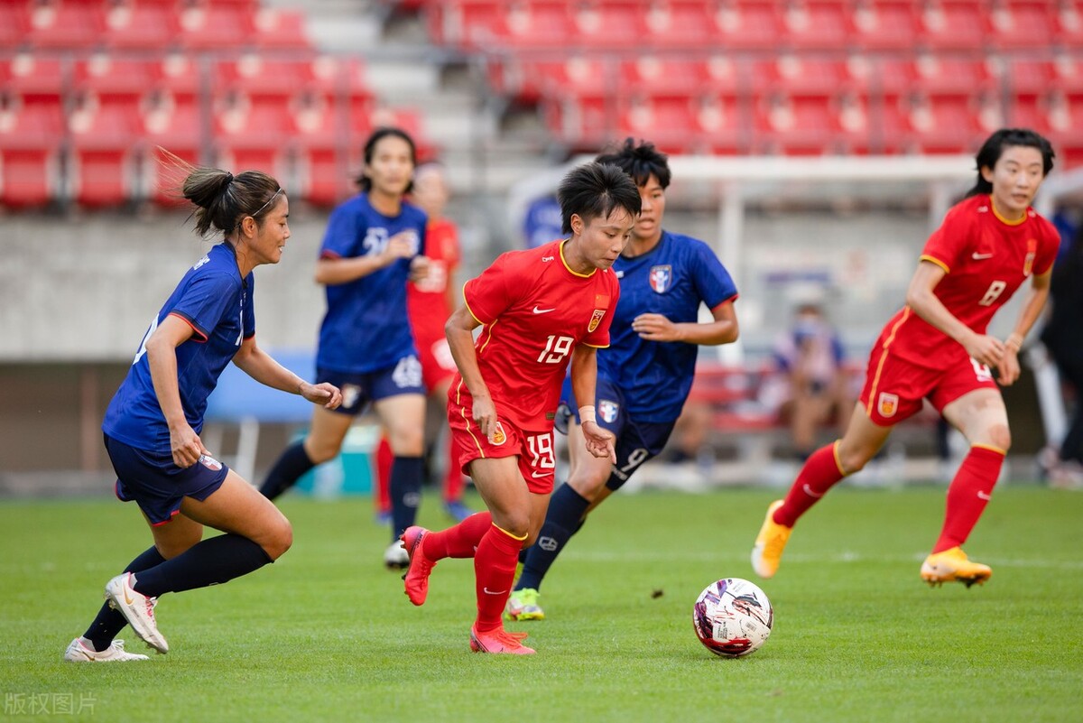 女足亚洲杯即将开战(晚上18点！中国女足决战韩国，亚洲杯决赛重演，水庆霞剑指两连胜)