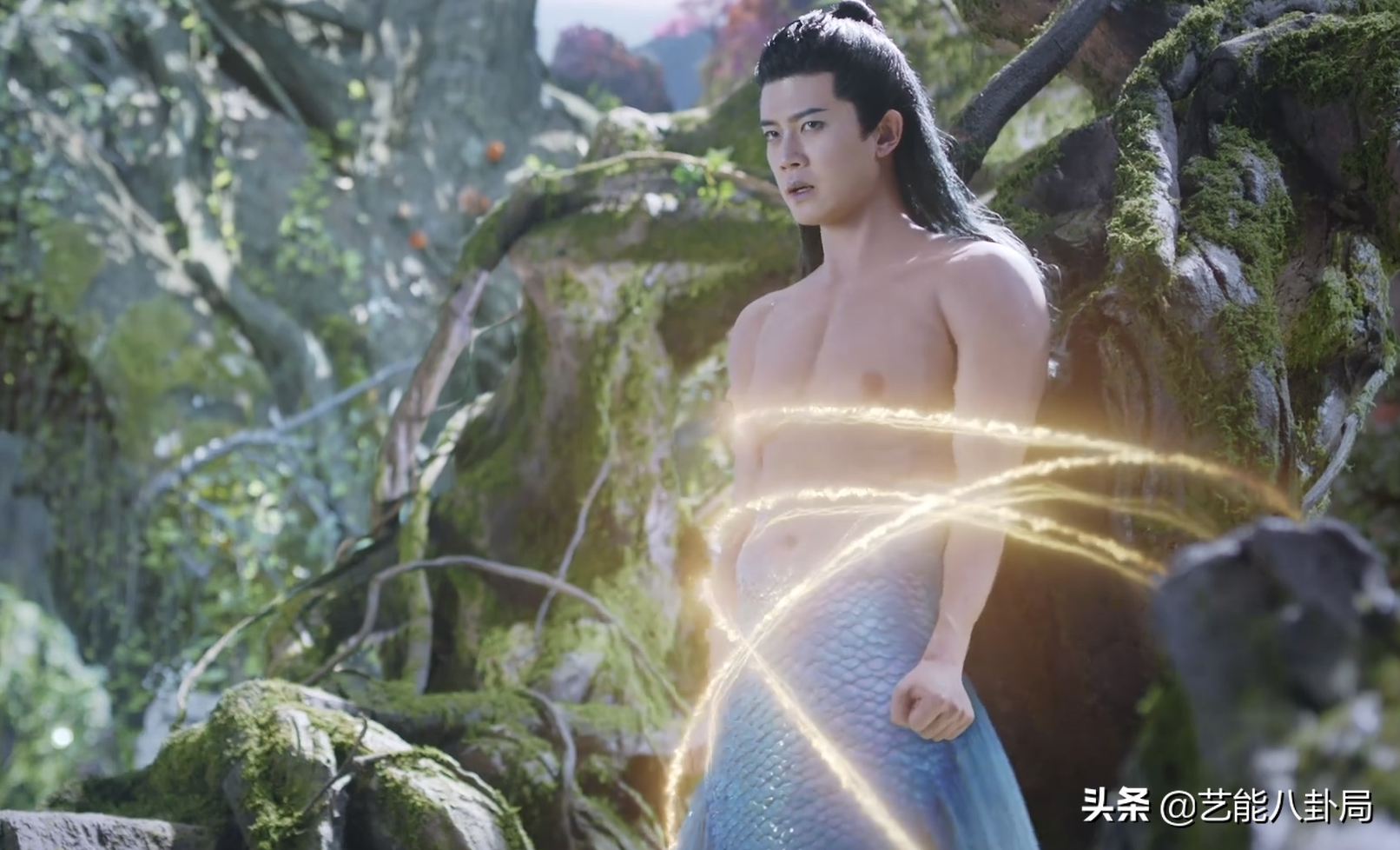 热巴新剧!光脚秀、假腹肌、转圈吻、亲变形,现在的古偶怎么了