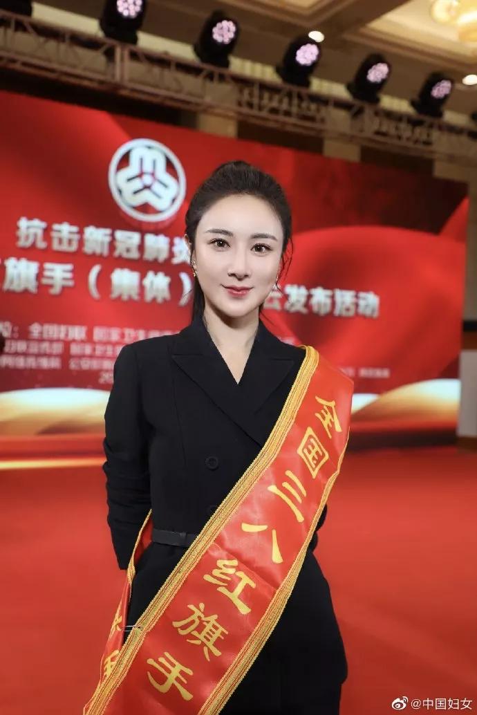10位偷漏税明星，一个比一个金额大，早该整顿了，活该凉凉