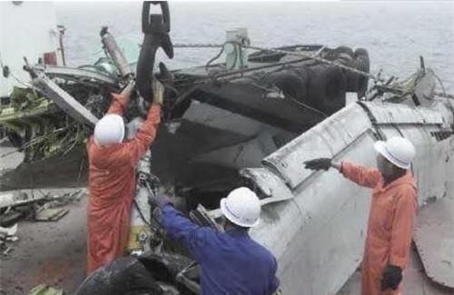 细数历年较严重的空难，最严重160人遇难，为什么不装备降落伞？