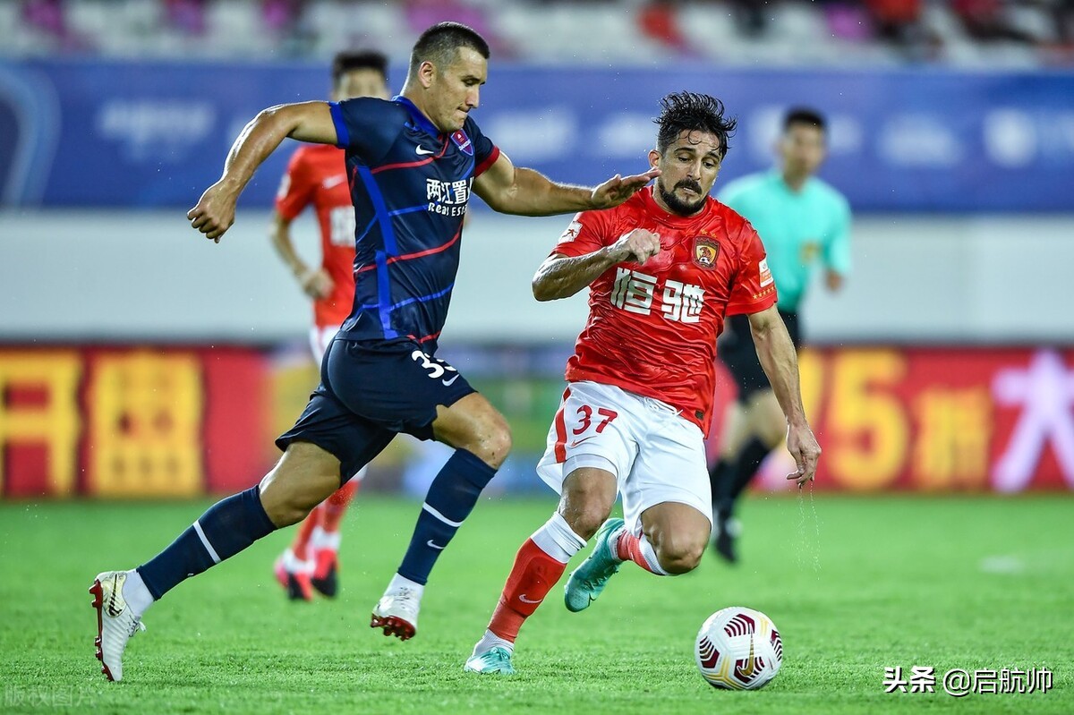 保利尼奥去哪了（两极！保利尼奥官宣重返老东家，洛国富想登场却被无形的手拦住）