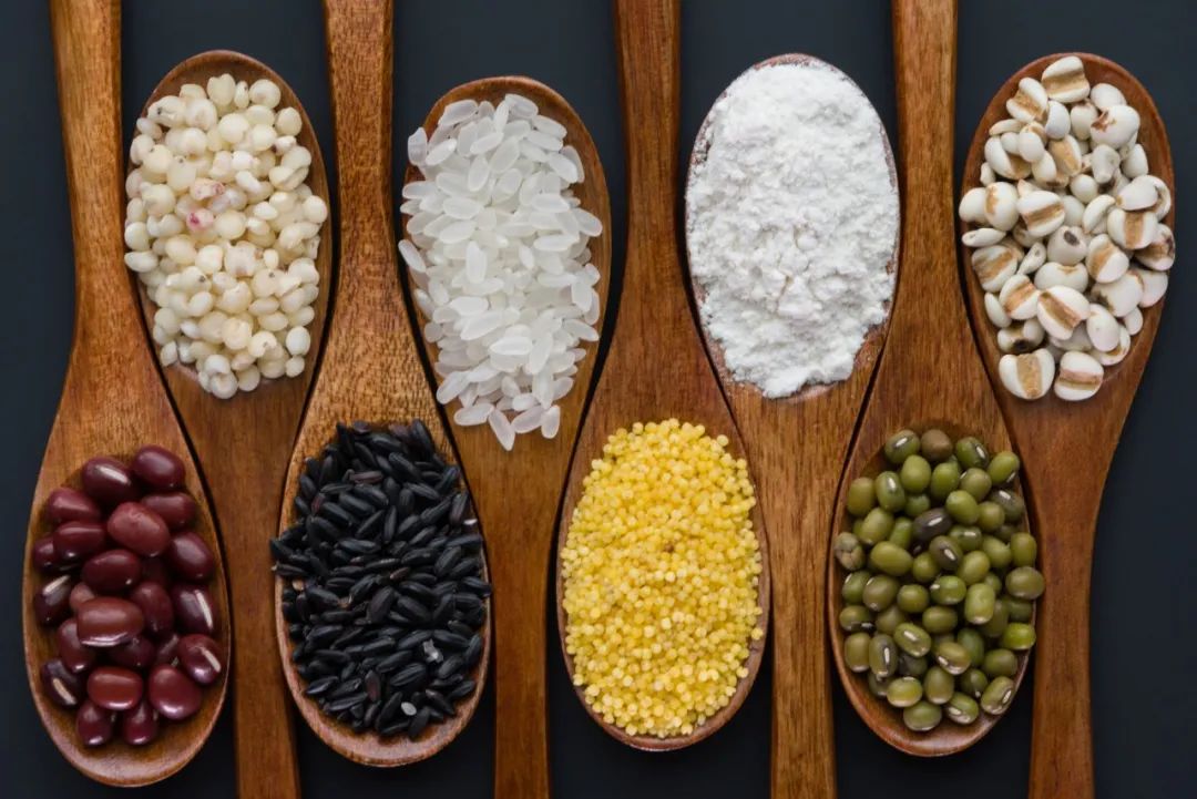 白米飯是“升糖能手”，提醒：糖尿病記好這3點，放心吃主食
