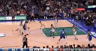 nba的球为什么那么小（苍天啊，一个小胖子怎么能拿60分三双啊！）