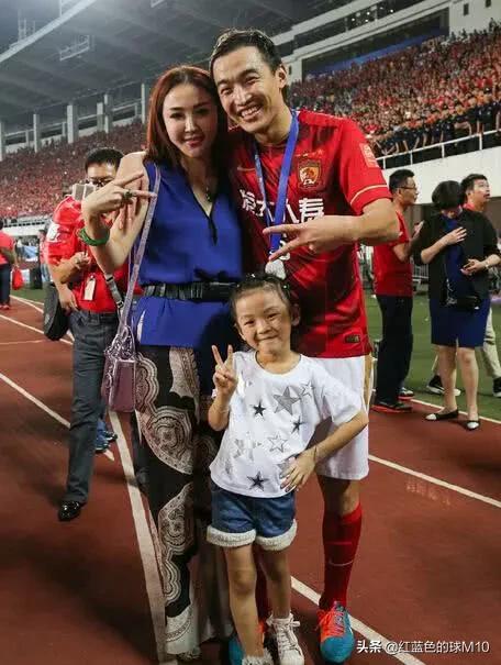 “玻璃心”的昔日天才冯潇霆也曾与梅西齐名，视为中国足球未来