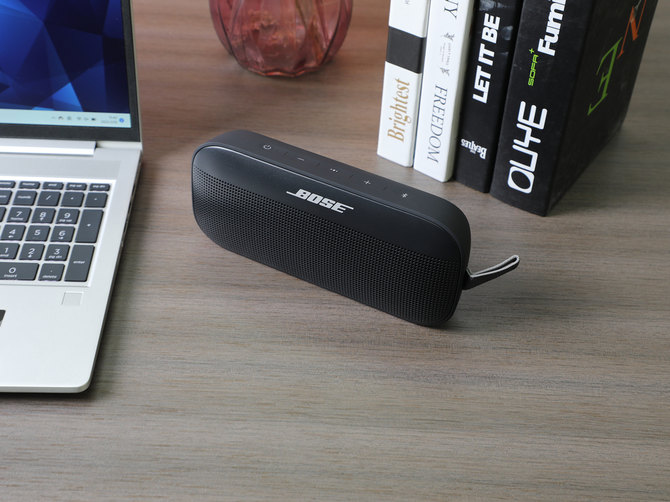 户外首选：便携小巧音质出色Bose SoundLink Flex蓝牙扬声器体验