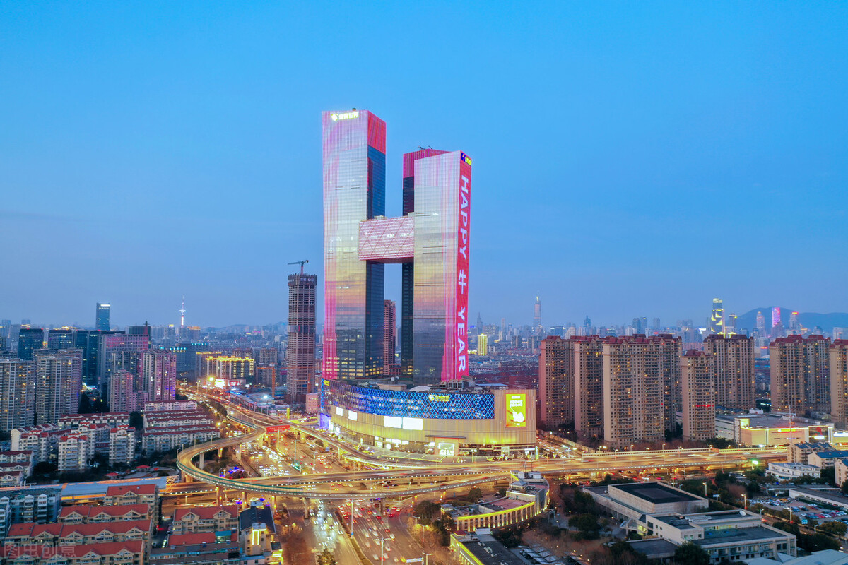 江苏二十大建成+封顶的摩天高楼（上）南京6座、苏州2座、无锡3座(在建江苏第一高楼)