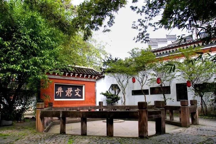 从原酒基地到酒庄集群，邛酒未来可期