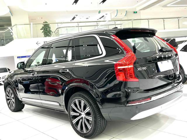 沃尔沃XC90价格2022款（二线豪车无奈：降18万依然被嫌贵） 6