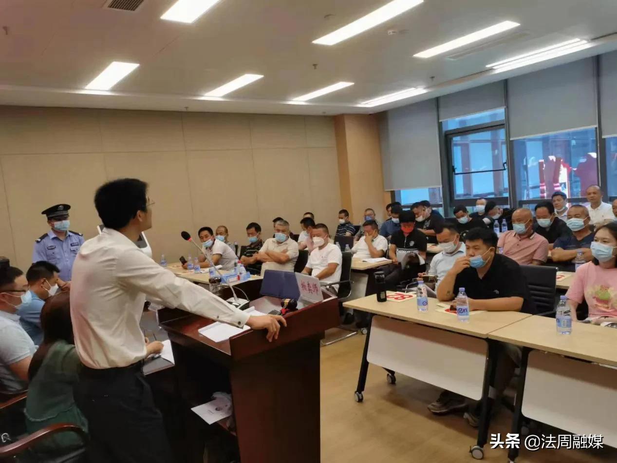 澧县城建投公司报废挖泥船公开拍卖 溢价近70%