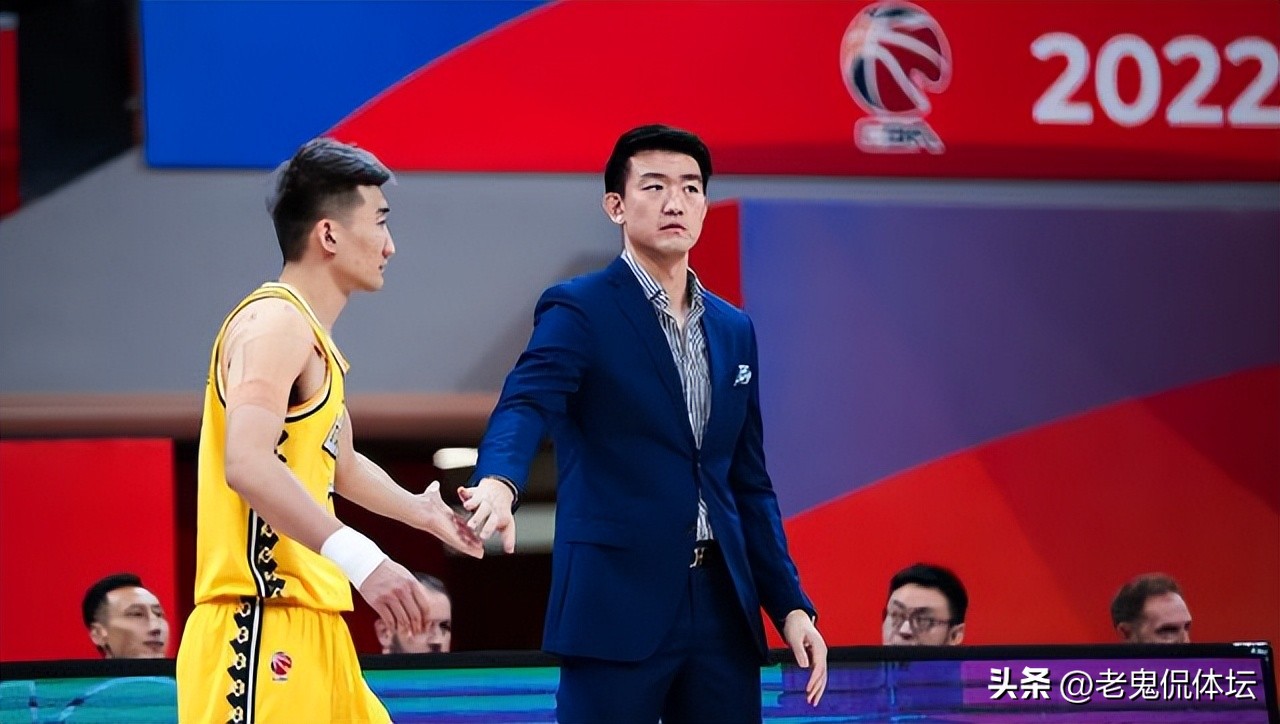 cba常规赛为什么中午比赛（央视不播！CBA1日3赛，2黑马止颓，李春江继续冲，刘维伟PK郭士强）