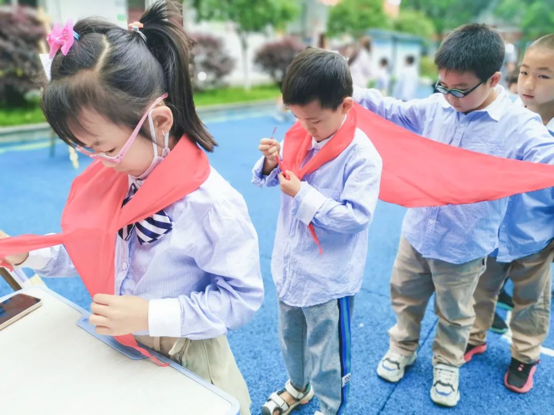 少年心向党 入队争先锋｜永安小学举行一年级分批入队闯关活动