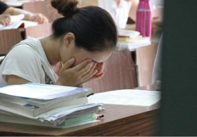 考研400分和高考600分，究竟哪个难度系数更高？结果和想象不同
