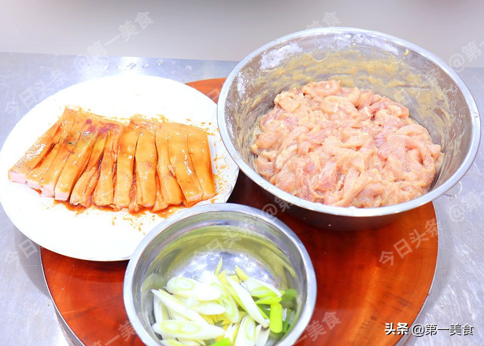大年三十餐桌上的5道硬菜，端上桌倍有面，全家人夸你厨艺好