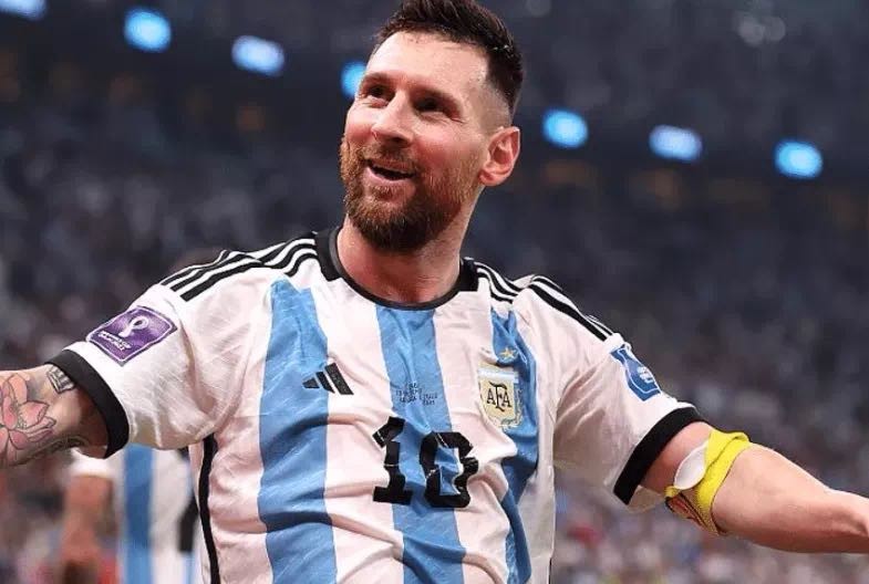 2021年南非世界杯冠军（梅西世界杯夺冠一战封神，到底有多坎坷？他会就此退役吗？）