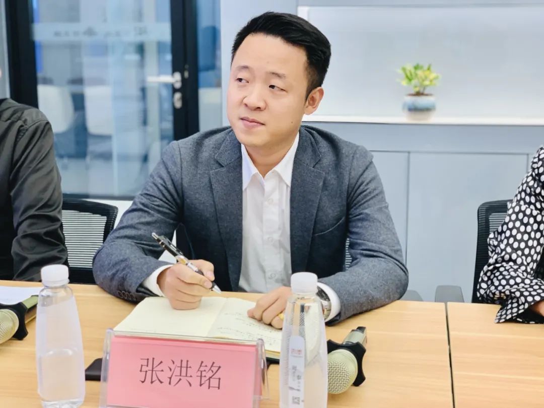 刘品新、石鹏、高显嵩、张洪铭、安柯颖、侯爱文、彭文昌、王华伟