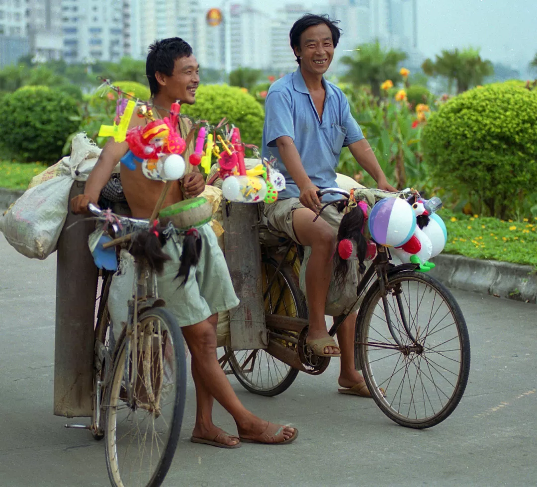 街头篮球潘伟(这些风靡80年代中国的行当，正在一个一个消失)