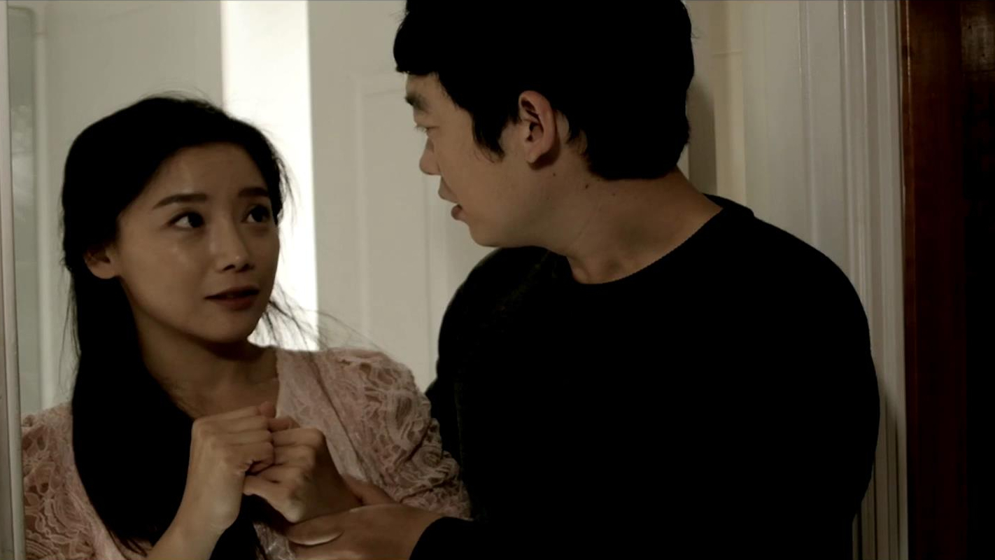 韩国电影领居(一部充满颜色的韩国电影：热心男子与娇俏邻居不可言说的二三事)