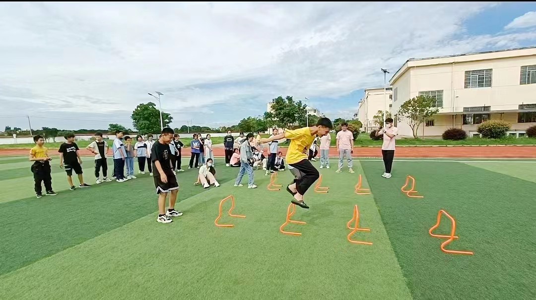 北京冬奥运会精神的图片有哪些(童心夏梦：弘扬奥运精神，点亮志愿之光)