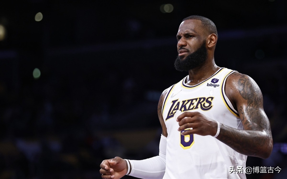 nba为什么禁止刷分(为什么垃圾时间刷分？詹姆斯此举有大智慧，因为历史只会记住数据)