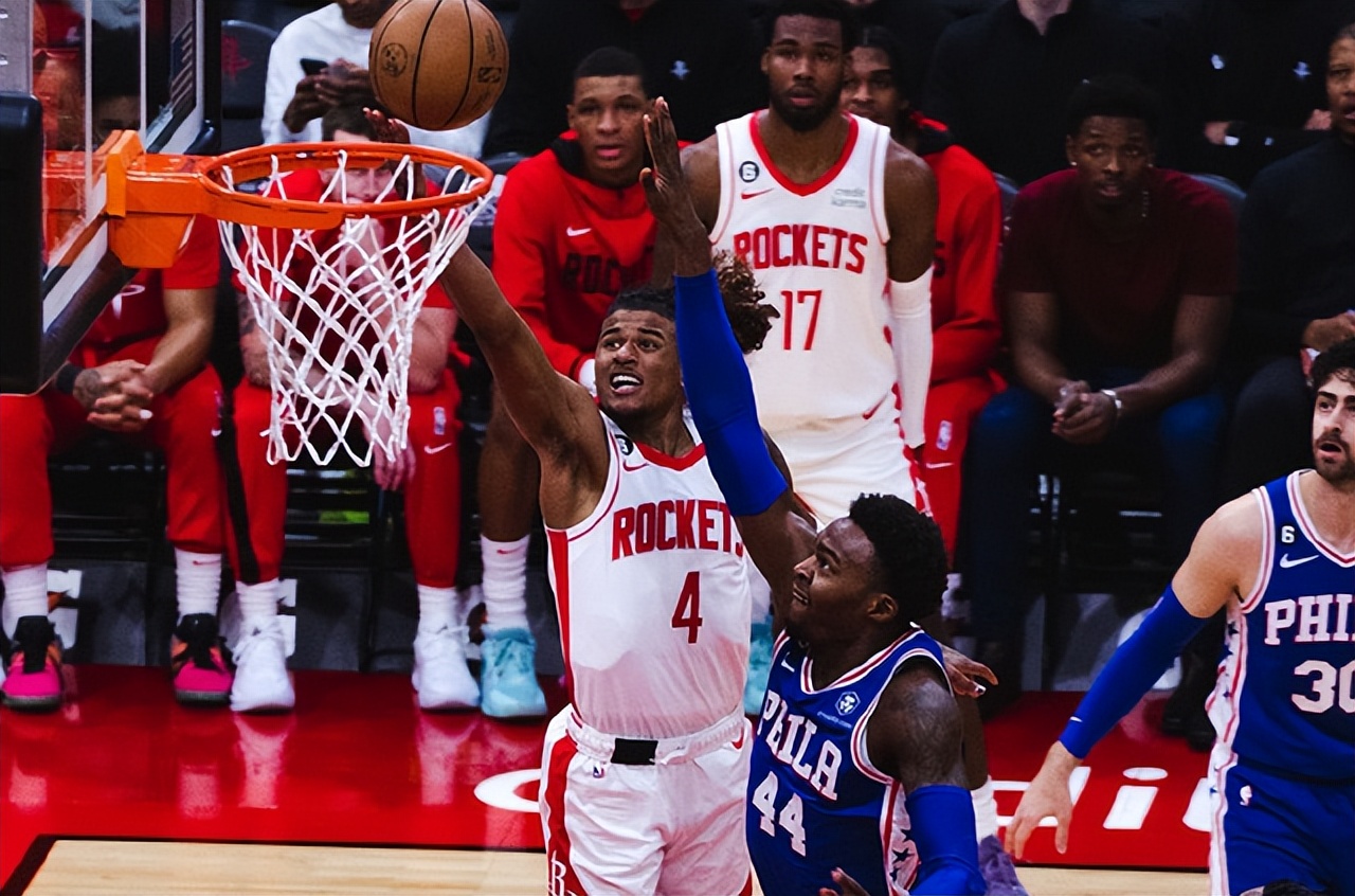 火箭所有比賽全場回放（NBA：76人123-132火箭 NBA全場回顧）