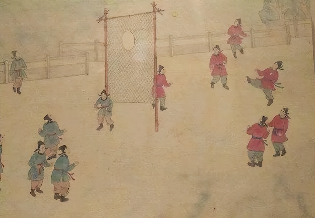 中国近代足球发展史（足球起源于中国，为何近代反而不会踢？与朱元璋对蹴鞠的偏见有关）