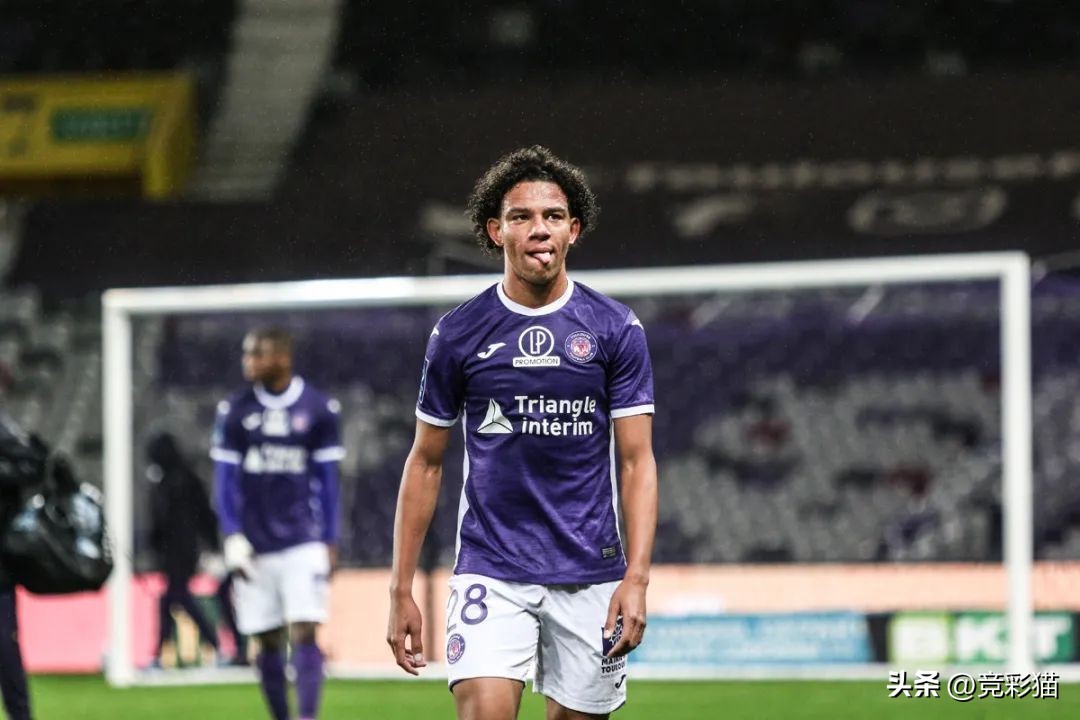 法甲朗斯这赛季怎么踢什么好（杨震：法甲黑马朗斯继续追？）-趣拿体育
