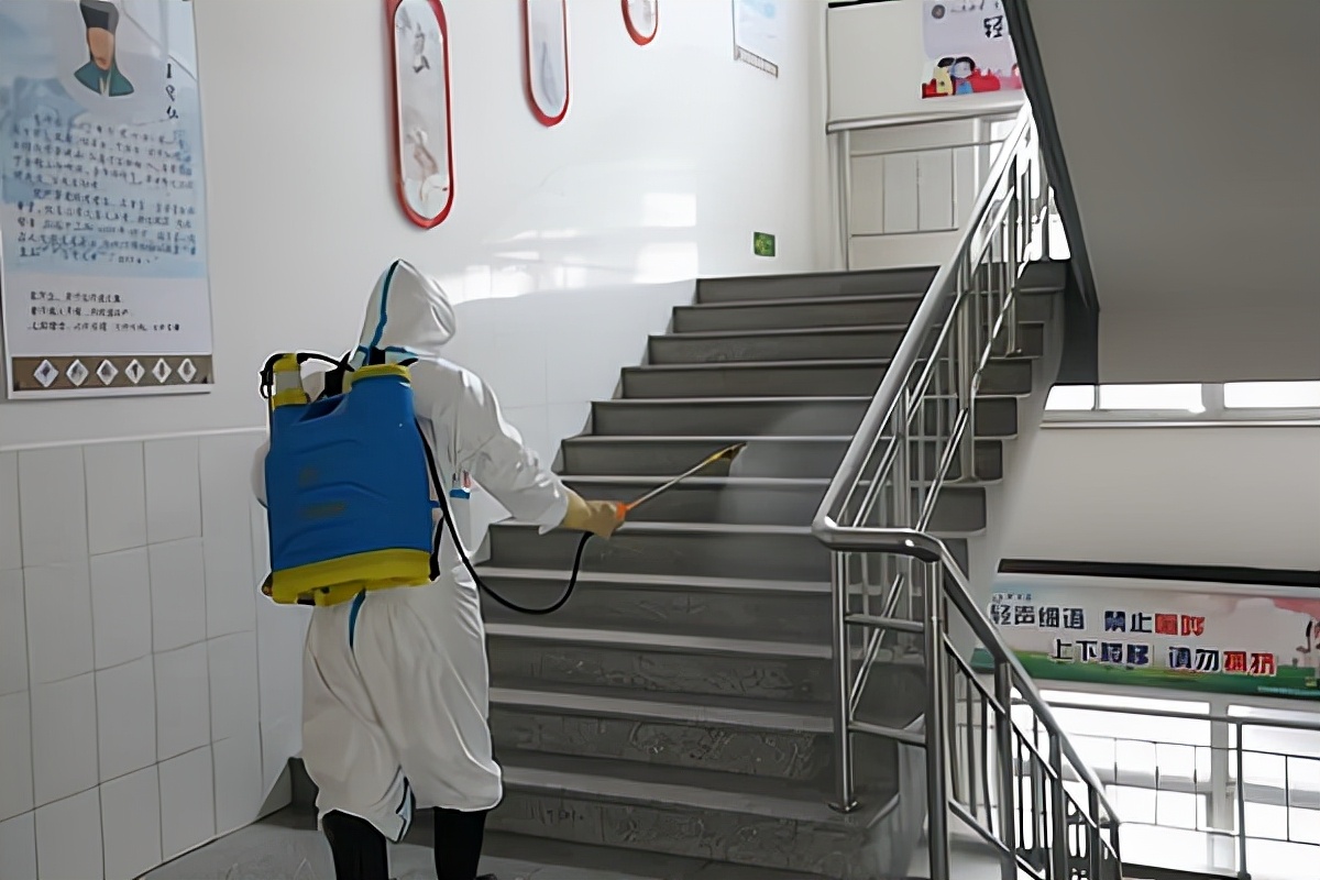 寒假护校进行时：那雪，那雨，还有那些事