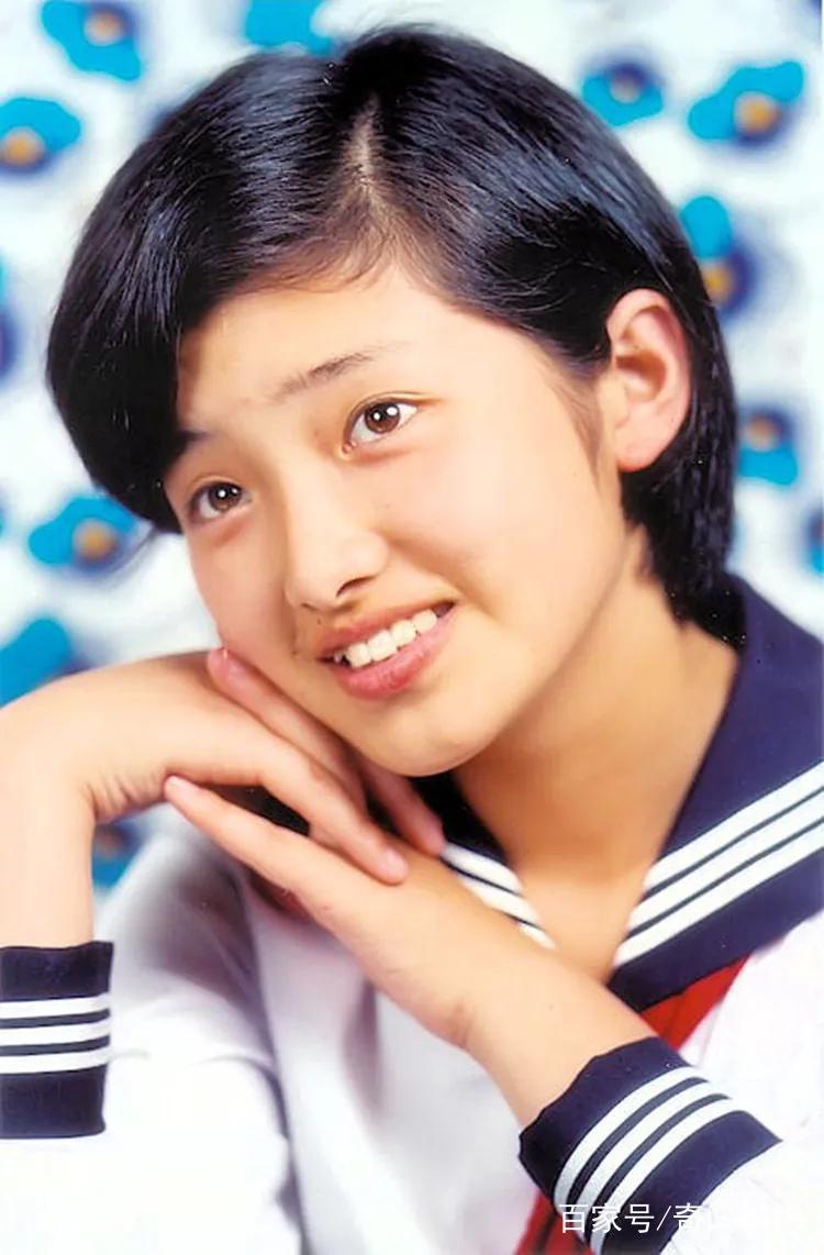 山口百惠，25张精美的照片