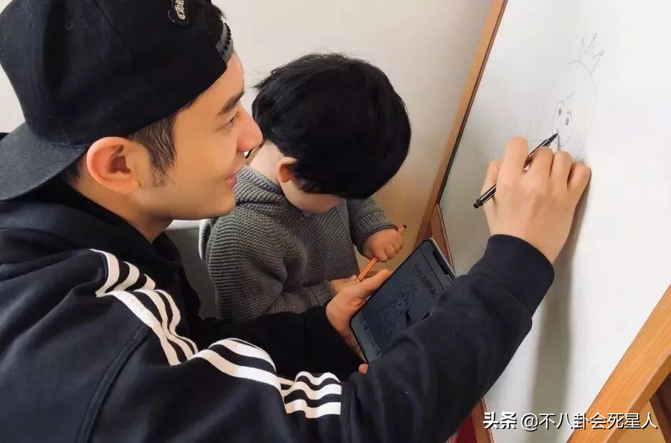 baby离婚后的首个生日,离开了黄晓明的人脉资源,越办越冷清