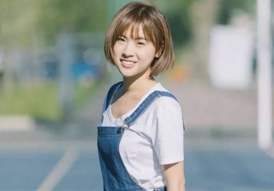 “寒门贵子”刘媛媛：今靠直播5个月“挣”一亿，爱情事业双丰收