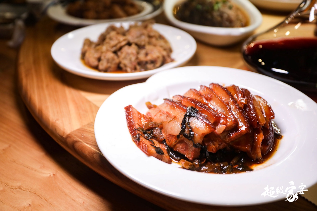 超級家宴+超姐香腸，年夜飯這么吃才夠味